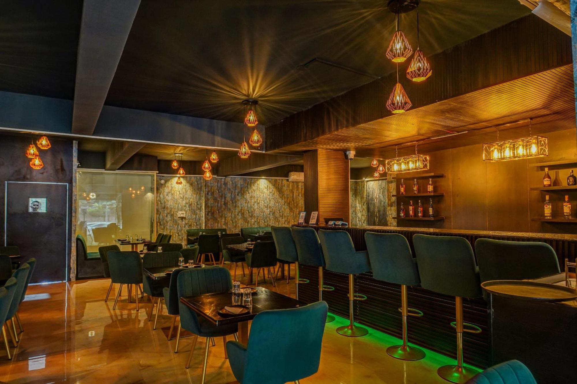 The Emerald Inn Bangalore Ngoại thất bức ảnh