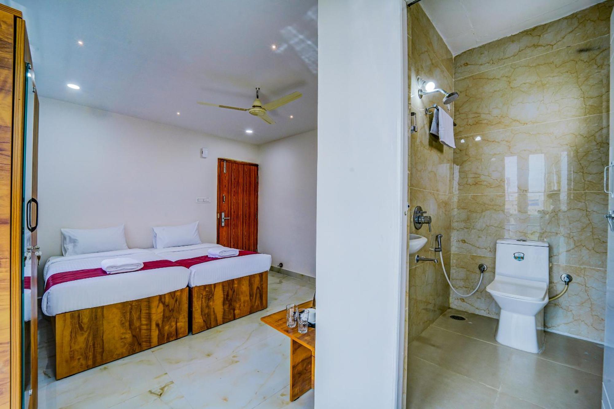 The Emerald Inn Bangalore Ngoại thất bức ảnh